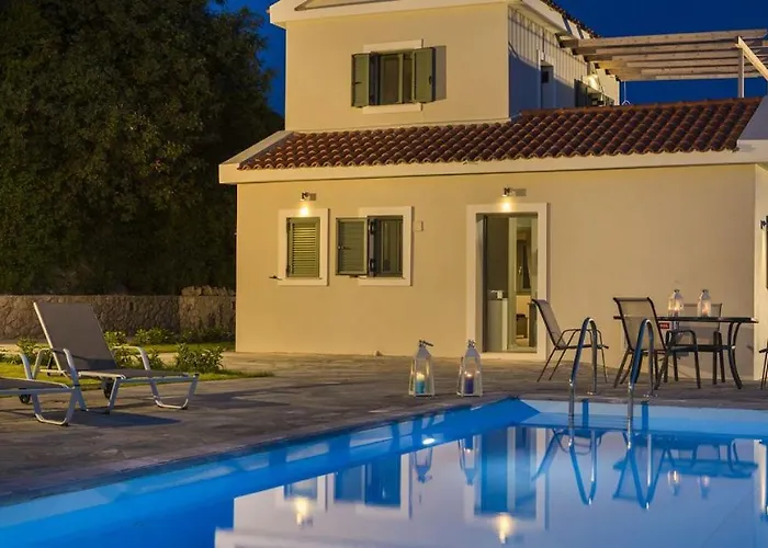 ヴィラ Elaia スヴォロナータ