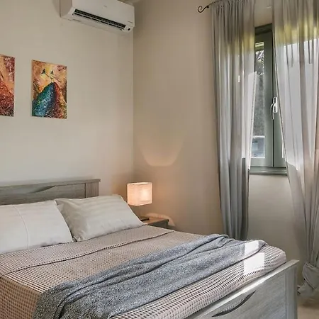 Elaia Villa