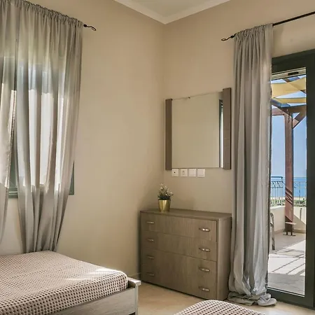 Elaia Villa *