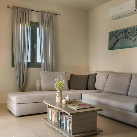 Elaia Villa *